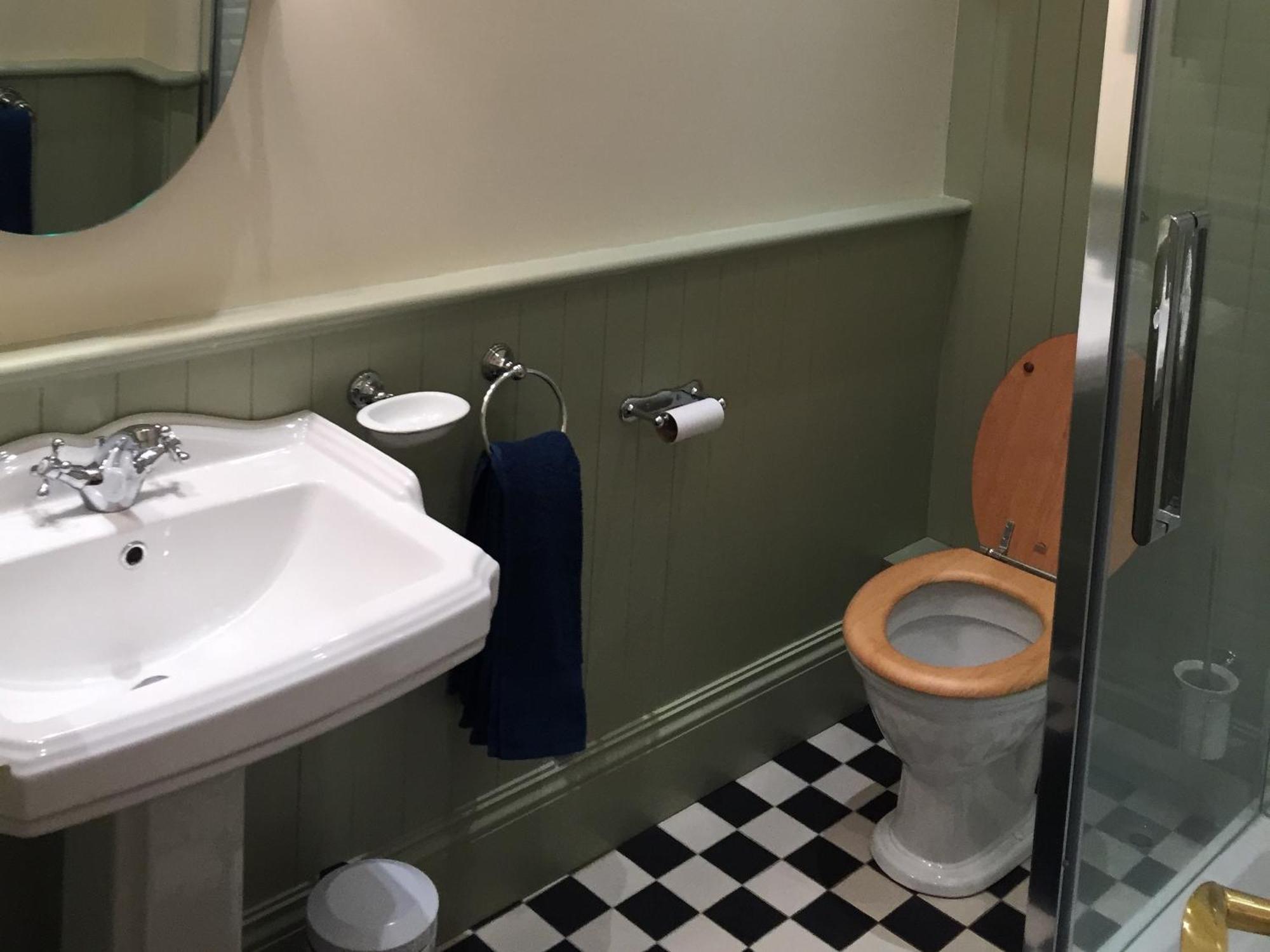 The Old Dispensary Hotel Kinsale Luaran gambar