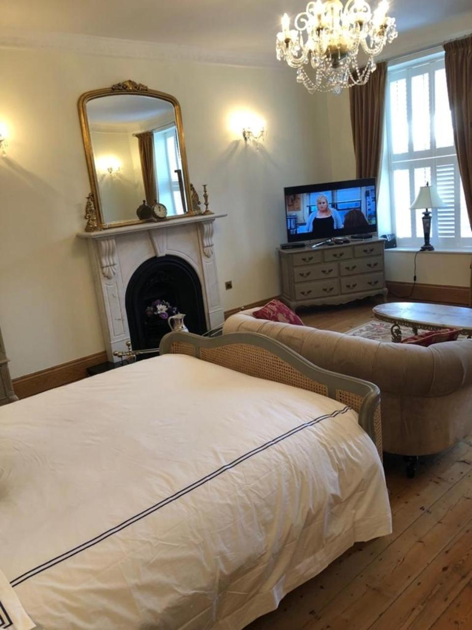 The Old Dispensary Hotel Kinsale Luaran gambar